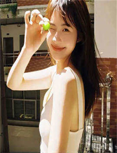 《应添一树女郎花》