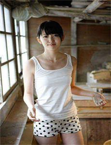 《性丰满FREEOLDERWOMANVIDEOS》