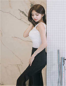 《玉女经心》