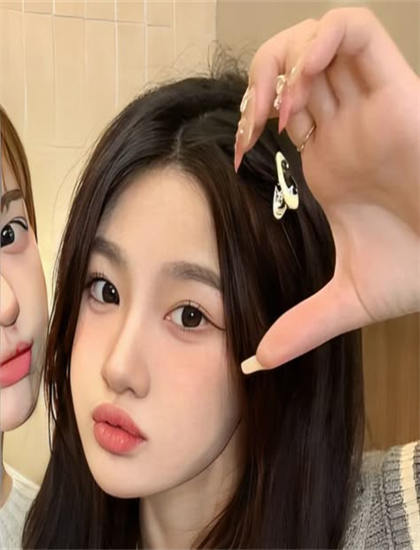 《艳之夜》市场表现对比：票房成绩与口碑关系，点击破亿